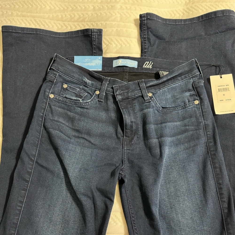 NWT 7 For All Mankind classic flare